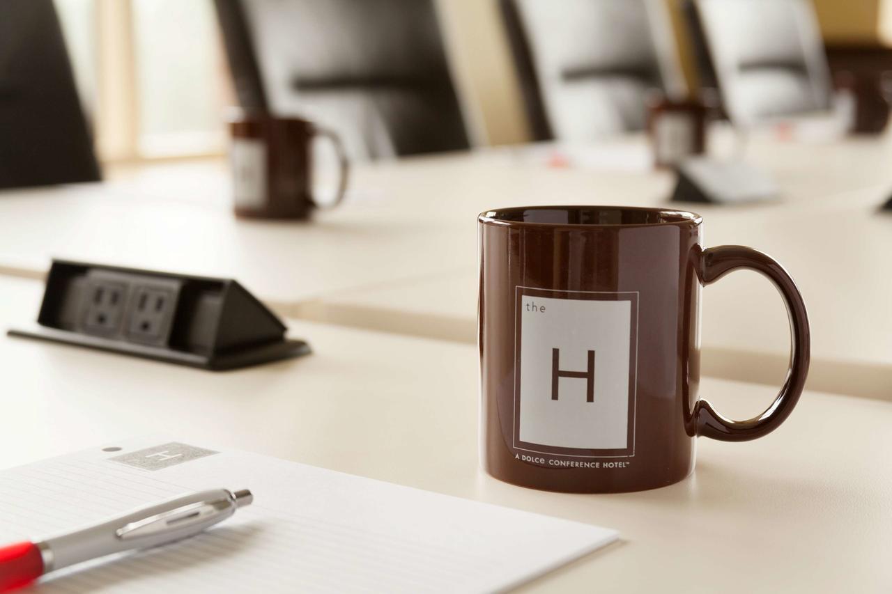 The H Hotel Мидленд Экстерьер фото